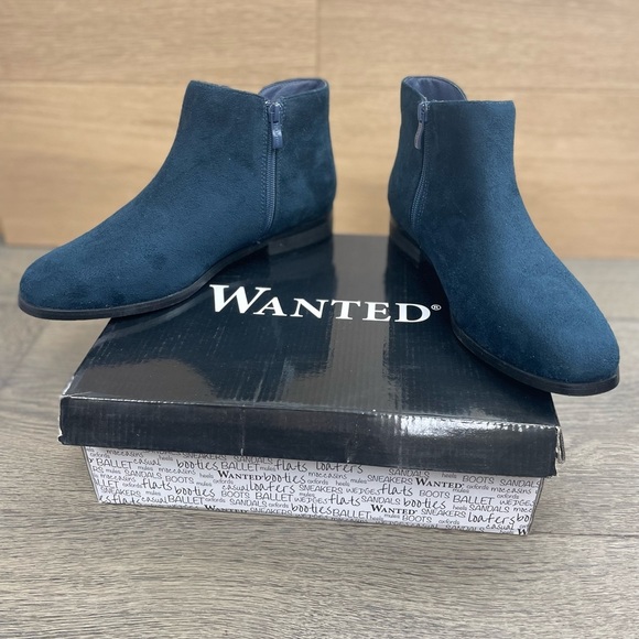 Wanted Dipper Ankle Bootie with V-Cut Detail Size 8M - NIB! - Picture 17 of 17